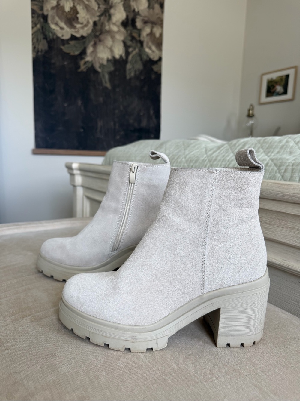 Steve Madden Cream Suede Lug Sole Block Heel Ankle Boots
